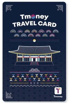 Tmoney公式の紺色のTRAVEL CARD券面。交通カードのデザインの一例